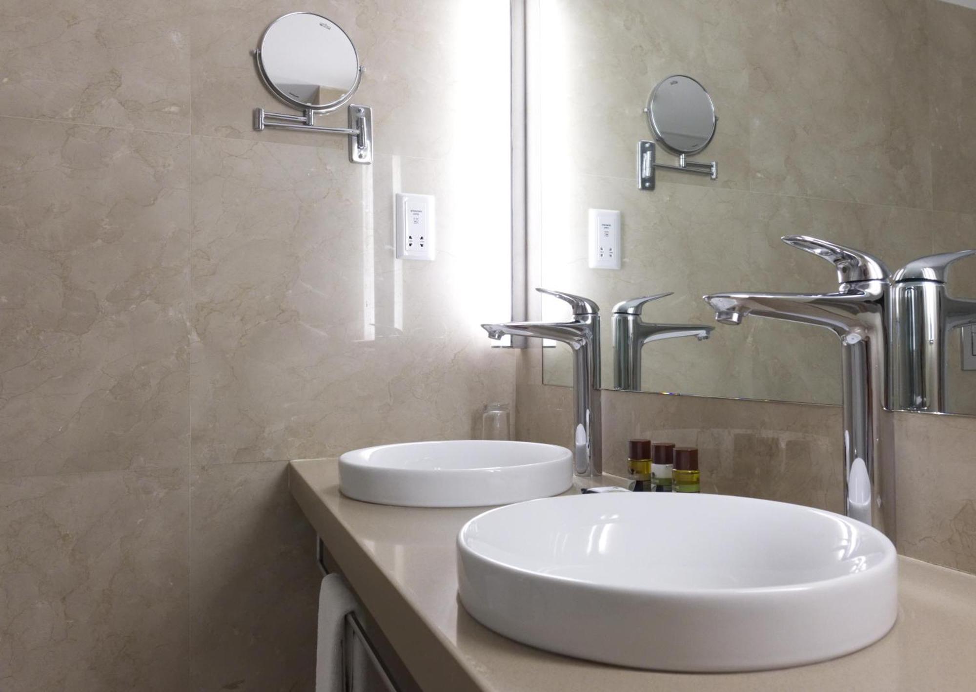 Sunrise Beach Hotel بروتاراس المظهر الخارجي الصورة