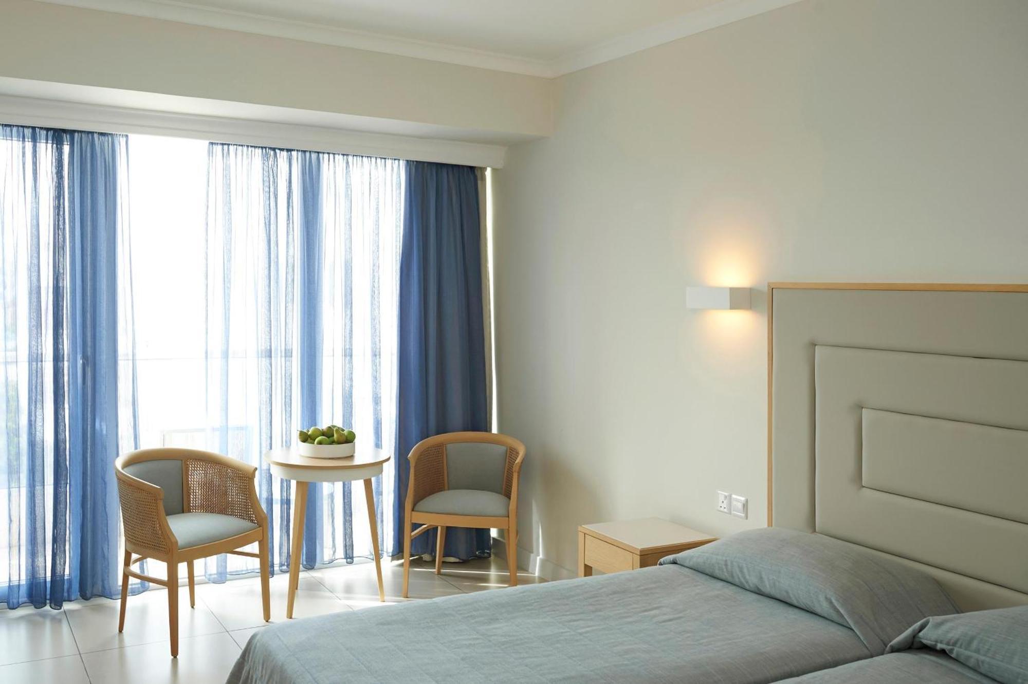 Sunrise Beach Hotel بروتاراس المظهر الخارجي الصورة