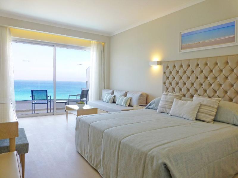 Sunrise Beach Hotel بروتاراس المظهر الخارجي الصورة
